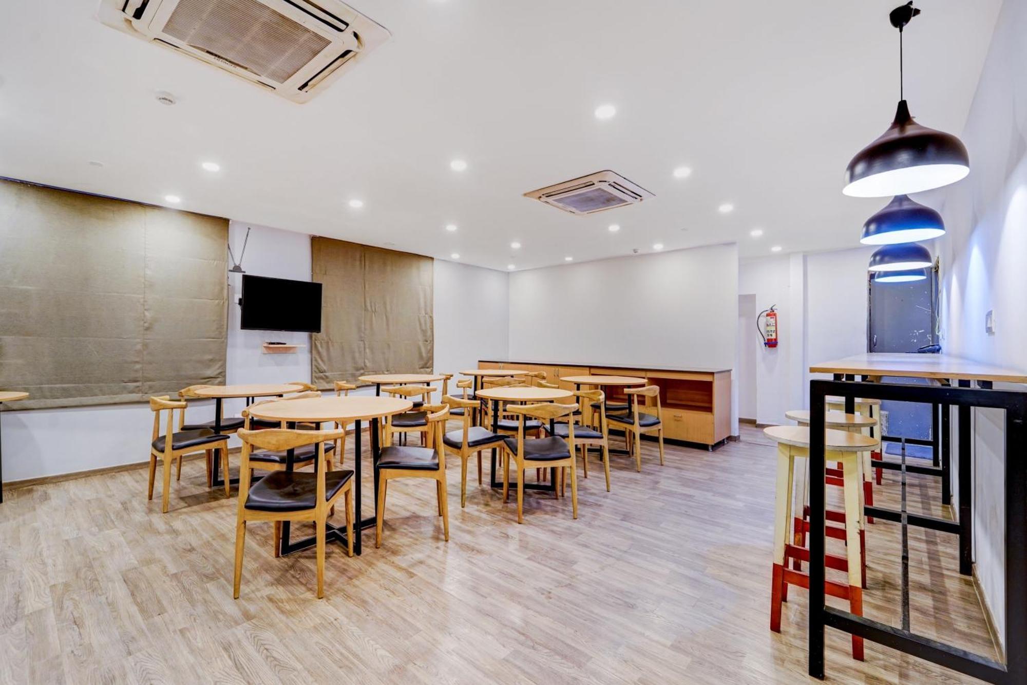 Hotel Super Townhouse Four Season Coimbatore Exterior foto