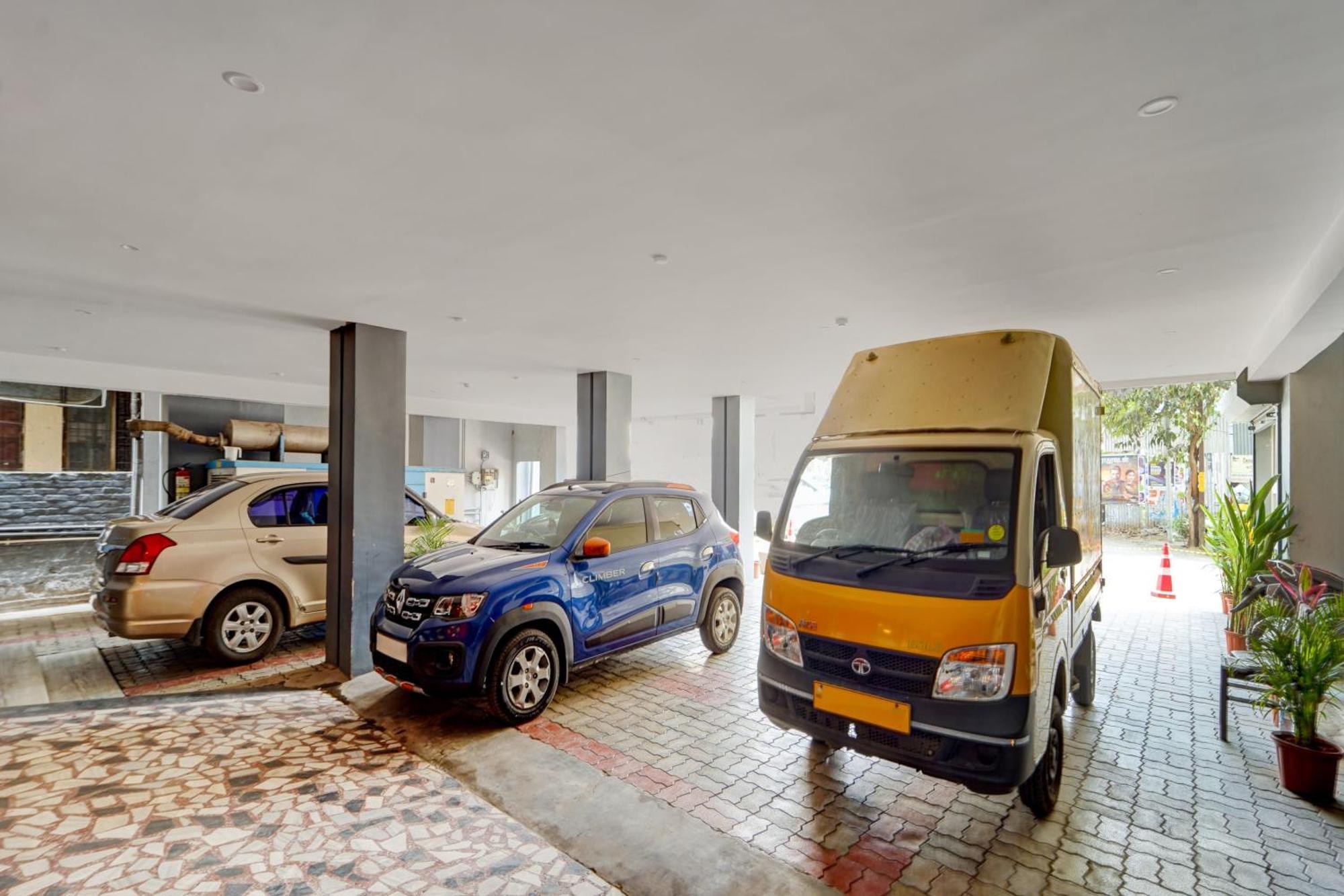 Hotel Super Townhouse Four Season Coimbatore Exterior foto