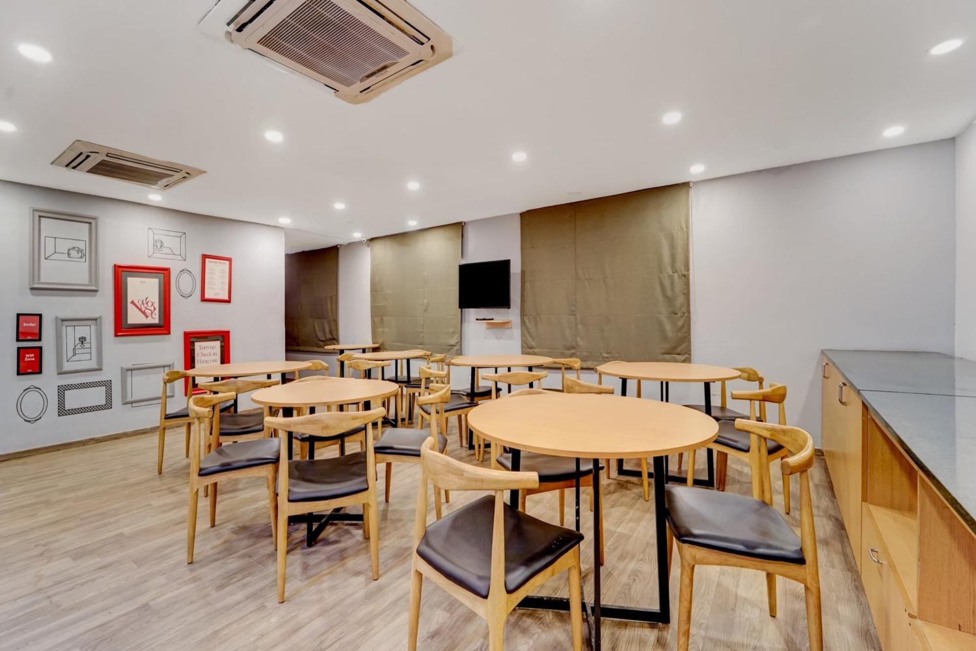Hotel Super Townhouse Four Season Coimbatore Exterior foto